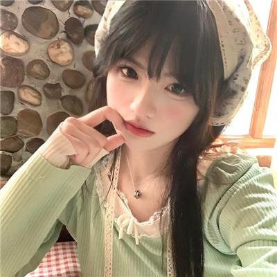 沉默不语的顾小姐